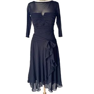 Sangria petite mesh ruched dress